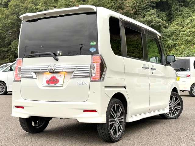 タント カスタムＲＳ　トップエディションＳＡＩＩＩ　禁煙車！衝突被害軽減ブレーキ！両側Ｐスライドドア！メモリーナビ！Ｂカメラ！ＢＴ！フルセグＴＶ！ＥＴＣ！オートライト！シートヒーター！スマートキー＆プッシュスタート！アイドリングストップ！横滑り防止！（4枚目）