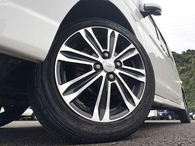 タント カスタムＲＳ　トップエディションＳＡＩＩＩ　禁煙車！衝突被害軽減ブレーキ！両側Ｐスライドドア！メモリーナビ！Ｂカメラ！ＢＴ！フルセグＴＶ！ＥＴＣ！オートライト！シートヒーター！スマートキー＆プッシュスタート！アイドリングストップ！横滑り防止！（11枚目）