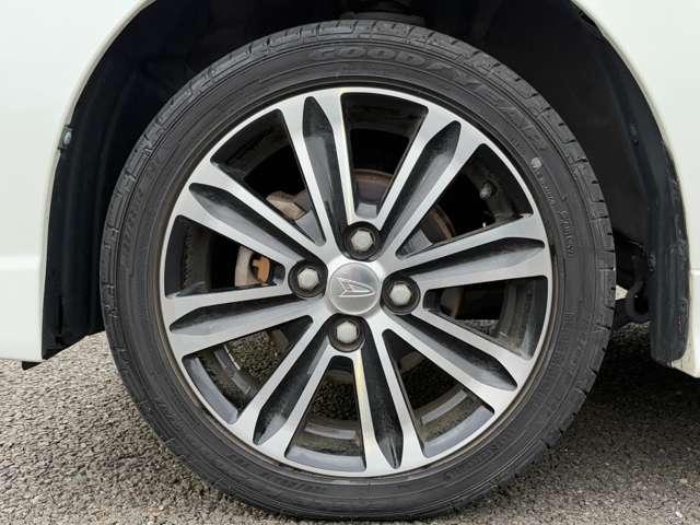 タント カスタムＲＳ　トップエディションＳＡＩＩＩ　禁煙車！衝突被害軽減ブレーキ！両側Ｐスライドドア！メモリーナビ！Ｂカメラ！ＢＴ！フルセグＴＶ！ＥＴＣ！オートライト！シートヒーター！スマートキー＆プッシュスタート！アイドリングストップ！横滑り防止！（12枚目）