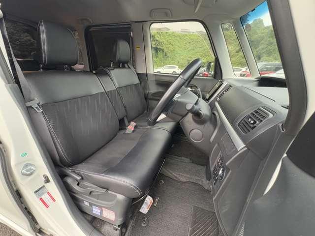 タント カスタムＲＳ　トップエディションＳＡＩＩＩ　禁煙車！衝突被害軽減ブレーキ！両側Ｐスライドドア！メモリーナビ！Ｂカメラ！ＢＴ！フルセグＴＶ！ＥＴＣ！オートライト！シートヒーター！スマートキー＆プッシュスタート！アイドリングストップ！横滑り防止！（19枚目）