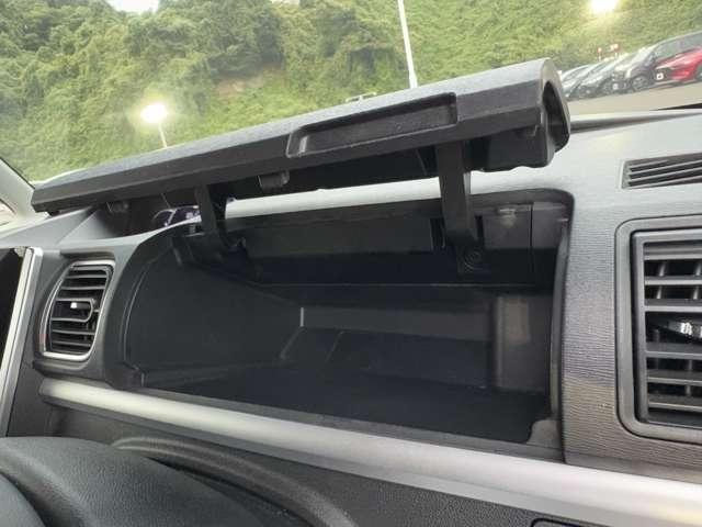 タント カスタムＲＳ　トップエディションＳＡＩＩＩ　禁煙車！衝突被害軽減ブレーキ！両側Ｐスライドドア！メモリーナビ！Ｂカメラ！ＢＴ！フルセグＴＶ！ＥＴＣ！オートライト！シートヒーター！スマートキー＆プッシュスタート！アイドリングストップ！横滑り防止！（48枚目）