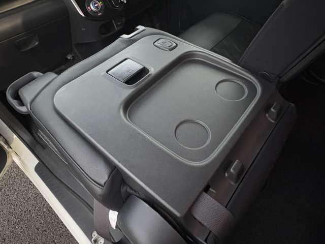 タント カスタムＲＳ　トップエディションＳＡＩＩＩ　禁煙車！衝突被害軽減ブレーキ！両側Ｐスライドドア！メモリーナビ！Ｂカメラ！ＢＴ！フルセグＴＶ！ＥＴＣ！オートライト！シートヒーター！スマートキー＆プッシュスタート！アイドリングストップ！横滑り防止！（53枚目）