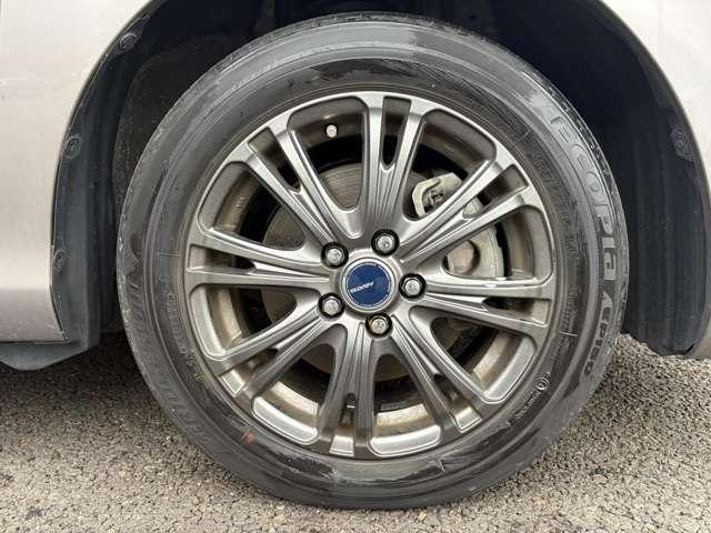 シエンタ ハイブリッドＧ　クエロ　禁煙車！衝突被害軽減ブレーキ！クルーズコントロール！後席モニター！両側Ｐスライドドア！全方位カメラ！純正ナビ！ＢＴ！フルセグＴＶ！ＥＴＣ！シートヒーター！スマートキー＆プッシュスタート！横滑り防止！（10枚目）