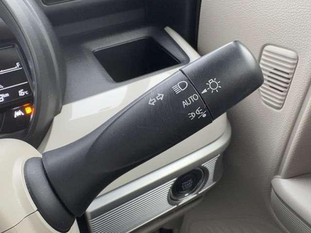 スペーシア ハイブリッドＸ　ワンオーナー／禁煙車／セーフティサポート／ホワイトルーフ／ドアミラー／アイドリングストップ／全方位モニター／純正ナビ／フルセグＴＶ／Ｂｌｕｅｔｏｏｔｈ／アップグレードパッケージ／両側電動スライドドア／（20枚目）