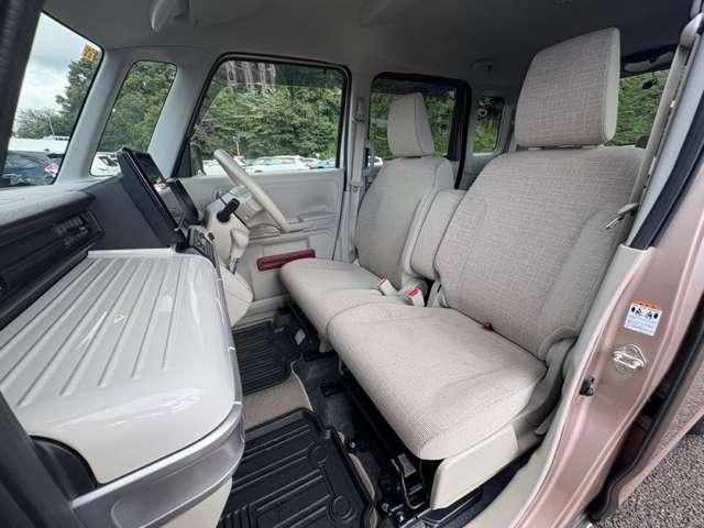 スペーシア ハイブリッドＸ　ワンオーナー／禁煙車／セーフティサポート／ホワイトルーフ／ドアミラー／アイドリングストップ／全方位モニター／純正ナビ／フルセグＴＶ／Ｂｌｕｅｔｏｏｔｈ／アップグレードパッケージ／両側電動スライドドア／（22枚目）