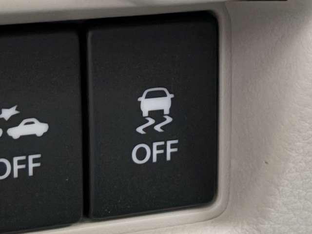 スペーシア ハイブリッドＸ　ワンオーナー／禁煙車／セーフティサポート／ホワイトルーフ／ドアミラー／アイドリングストップ／全方位モニター／純正ナビ／フルセグＴＶ／Ｂｌｕｅｔｏｏｔｈ／アップグレードパッケージ／両側電動スライドドア／（40枚目）