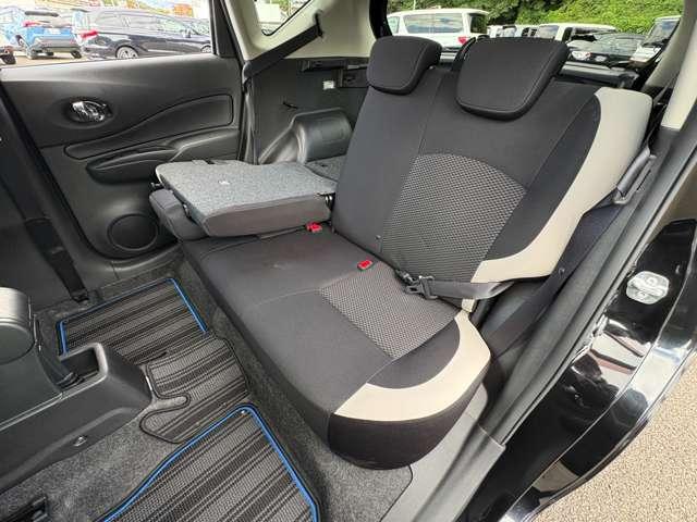 ノート ｅ－パワー　Ｘ　禁煙車／インテリジェントエマージェンシーブレーキ／車線逸脱警報／純正ナビ／地デジＴＶ／ＤＶＤ／インテリジェントアラウンドビューモニター＆ルームミラー／ＬＥＤヘッドライト／オートライト／障害物センサー／（20枚目）