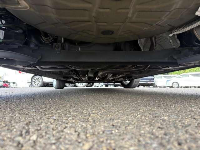 ノート ｅ－パワー　Ｘ　禁煙車／インテリジェントエマージェンシーブレーキ／車線逸脱警報／純正ナビ／地デジＴＶ／ＤＶＤ／インテリジェントアラウンドビューモニター＆ルームミラー／ＬＥＤヘッドライト／オートライト／障害物センサー／（31枚目）