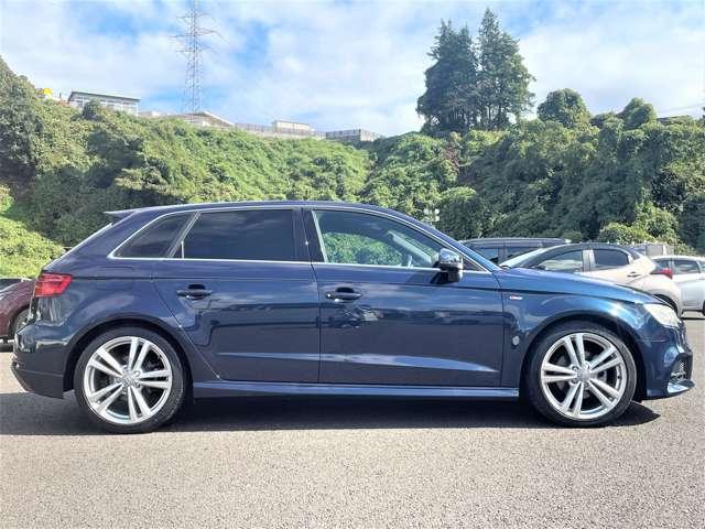 A3 スポーツバック1.4TFSIスポーツSラインパッケジ 禁煙車!衝突被害軽減B!クルコン!純正HDDナビ!Bカメラ!BT!パワーシート!ETC!オートライト!シートヒーター!スマートキー&プッシュスタート!アイドリングストップ!パドルシフト!純正18AW!(8枚目)