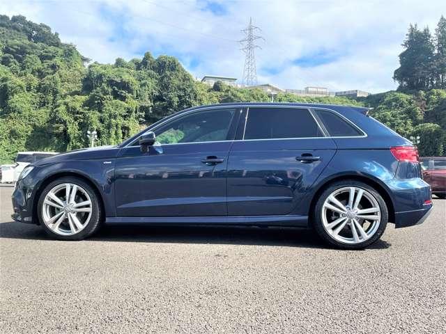 A3 スポーツバック1.4TFSIスポーツSラインパッケジ 禁煙車!衝突被害軽減B!クルコン!純正HDDナビ!Bカメラ!BT!パワーシート!ETC!オートライト!シートヒーター!スマートキー&プッシュスタート!アイドリングストップ!パドルシフト!純正18AW!(9枚目)