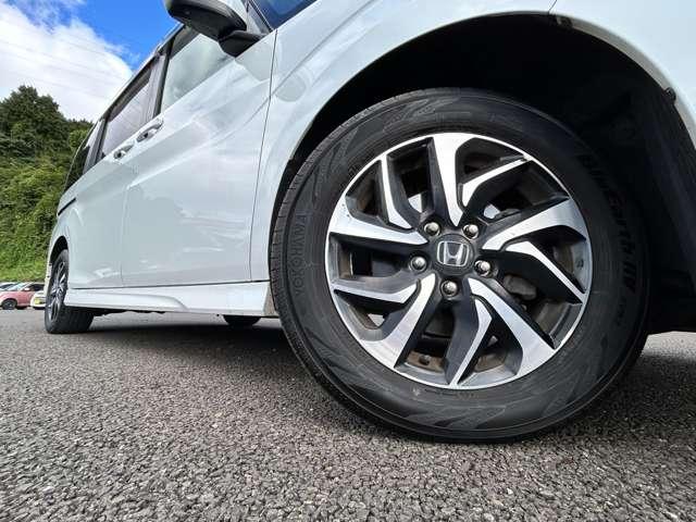 ステップワゴンスパーダ スパーダ　ホンダセンシング　４ＷＤ　１オーナー！４ＷＤ！禁煙車！衝突被害軽減Ｂ！アダプティブクルコン！後席モニター！両側Ｐスライドドア！全方位カメラ！純正ナビ！ＢＴ！フルセグＴＶ！スマートキー＆プッシュスタート！パドルシフト！純正ＡＷ！（11枚目）