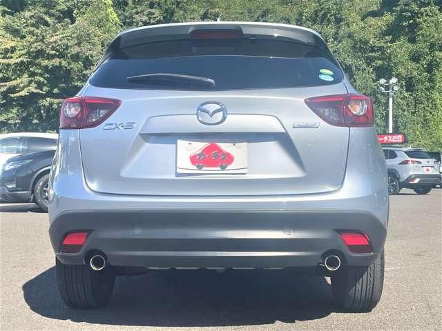 ＣＸ－５ ２０Ｓ　１オーナー！禁煙車！衝突被害軽減ブＢ！クルコン！純正ナビ！バック・サイドカメラ！ＢＴ！フルセグＴＶ！ＥＴＣ！オートライト！スマートキー＆プッシュスタート！ＵＳＢ端子！アイドリングストップ！横滑り防止！（6枚目）