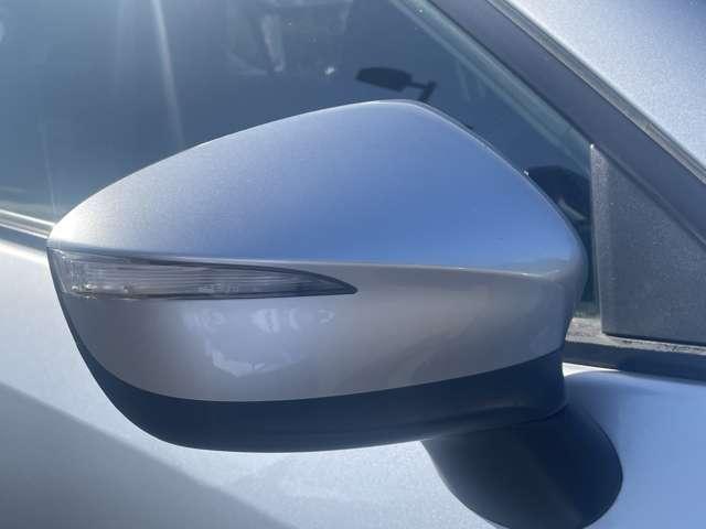 ＣＸ－５ ２０Ｓ　１オーナー！禁煙車！衝突被害軽減ブＢ！クルコン！純正ナビ！バック・サイドカメラ！ＢＴ！フルセグＴＶ！ＥＴＣ！オートライト！スマートキー＆プッシュスタート！ＵＳＢ端子！アイドリングストップ！横滑り防止！（14枚目）