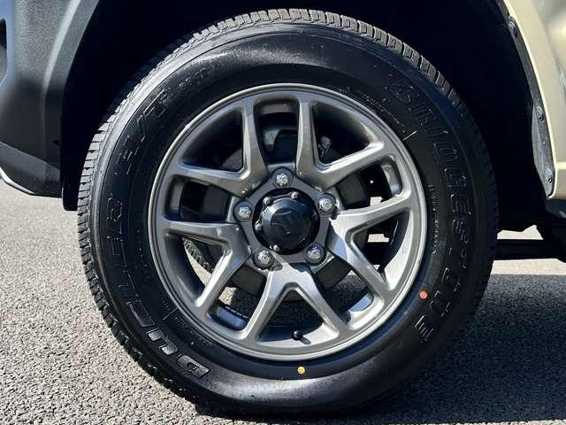 ジムニー XC 4WD 1オーナー!4WD!禁煙車!衝突被害軽減ブレーキ!クルコン!メモリーナビ!バックカメラ!フルセグTV!ETC!オートライト!シートヒーター!スマートキー&プッシュスタート!LEDライト!純正16AW!(13枚目)