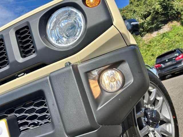 ジムニー XC 4WD 1オーナー!4WD!禁煙車!衝突被害軽減ブレーキ!クルコン!メモリーナビ!バックカメラ!フルセグTV!ETC!オートライト!シートヒーター!スマートキー&プッシュスタート!LEDライト!純正16AW!(18枚目)