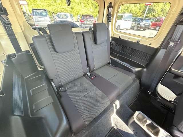ジムニー XC 4WD 1オーナー!4WD!禁煙車!衝突被害軽減ブレーキ!クルコン!メモリーナビ!バックカメラ!フルセグTV!ETC!オートライト!シートヒーター!スマートキー&プッシュスタート!LEDライト!純正16AW!(26枚目)