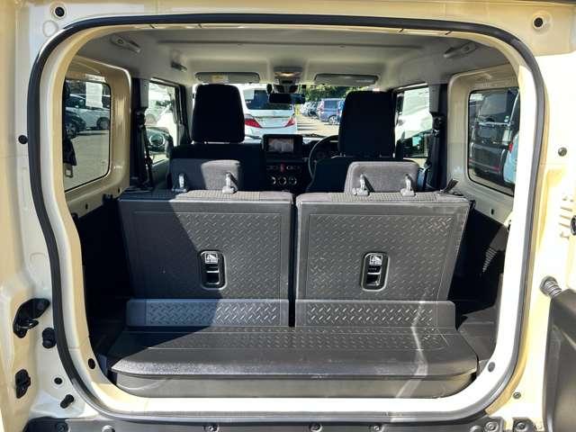 ジムニー XC 4WD 1オーナー!4WD!禁煙車!衝突被害軽減ブレーキ!クルコン!メモリーナビ!バックカメラ!フルセグTV!ETC!オートライト!シートヒーター!スマートキー&プッシュスタート!LEDライト!純正16AW!(28枚目)