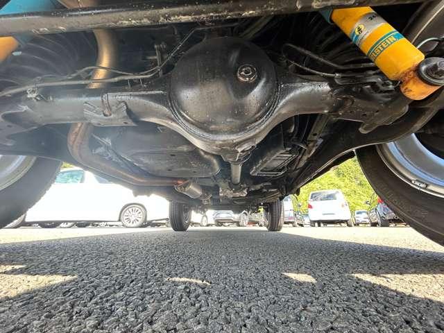 ジムニー XC 4WD 1オーナー!4WD!禁煙車!衝突被害軽減ブレーキ!クルコン!メモリーナビ!バックカメラ!フルセグTV!ETC!オートライト!シートヒーター!スマートキー&プッシュスタート!LEDライト!純正16AW!(35枚目)