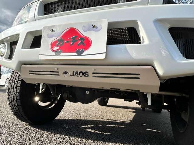 ジムニー ランドベンチャー　４ＷＤ　４ＷＤ！５速ＭＴ！禁煙！ＢＴ！フルセグＴＶ！ＥＴＣ！シートヒーター！スマートキー＆プッシュスタート！ＬＥＤライト！！ＢＡＴＴＬＥＺマフラー！ＪＡＯＳスポーツカウル＆マッドガード！ＲＡＹＳ１６ＡＷ！（12枚目）