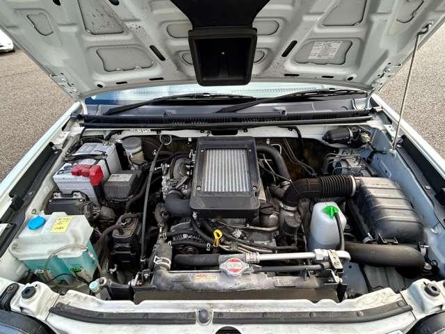 ジムニー ランドベンチャー　４ＷＤ　４ＷＤ！５速ＭＴ！禁煙！ＢＴ！フルセグＴＶ！ＥＴＣ！シートヒーター！スマートキー＆プッシュスタート！ＬＥＤライト！！ＢＡＴＴＬＥＺマフラー！ＪＡＯＳスポーツカウル＆マッドガード！ＲＡＹＳ１６ＡＷ！（35枚目）