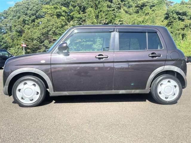 アルトラパン Ｓ　禁煙車！衝突被害軽減ブレーキ！メモリーナビ！バックカメラ！ＢＴ！フルセグＴＶ！ＥＴＣ！オートライト！シートヒーター！キーレス！スマートキー！アイドリングストップ！横滑り防止！レーンキープアシスト！（8枚目）