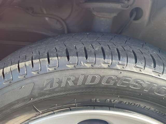 アルトラパン Ｓ　禁煙車！衝突被害軽減ブレーキ！メモリーナビ！バックカメラ！ＢＴ！フルセグＴＶ！ＥＴＣ！オートライト！シートヒーター！キーレス！スマートキー！アイドリングストップ！横滑り防止！レーンキープアシスト！（12枚目）