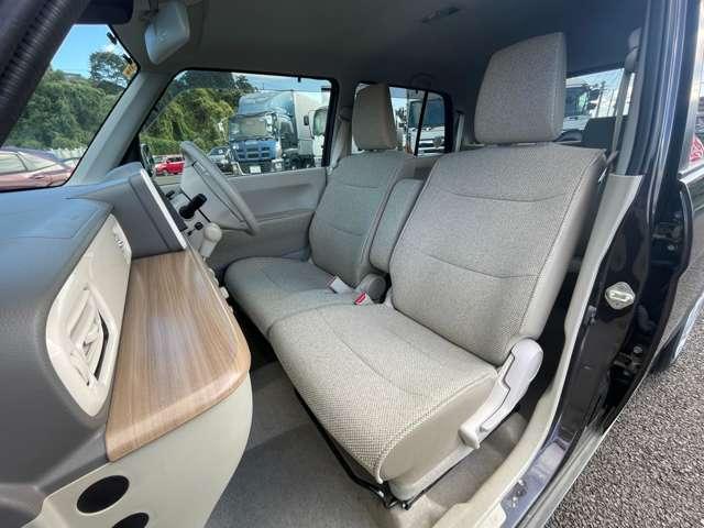 アルトラパン Ｓ　禁煙車！衝突被害軽減ブレーキ！メモリーナビ！バックカメラ！ＢＴ！フルセグＴＶ！ＥＴＣ！オートライト！シートヒーター！キーレス！スマートキー！アイドリングストップ！横滑り防止！レーンキープアシスト！（18枚目）