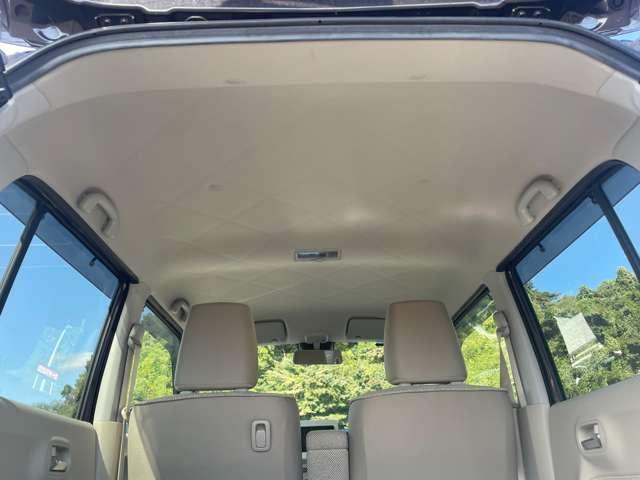 アルトラパン Ｓ　禁煙車！衝突被害軽減ブレーキ！メモリーナビ！バックカメラ！ＢＴ！フルセグＴＶ！ＥＴＣ！オートライト！シートヒーター！キーレス！スマートキー！アイドリングストップ！横滑り防止！レーンキープアシスト！（23枚目）