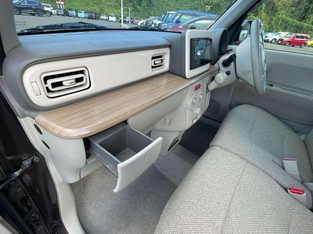 アルトラパン Ｓ　禁煙車！衝突被害軽減ブレーキ！メモリーナビ！バックカメラ！ＢＴ！フルセグＴＶ！ＥＴＣ！オートライト！シートヒーター！キーレス！スマートキー！アイドリングストップ！横滑り防止！レーンキープアシスト！（46枚目）