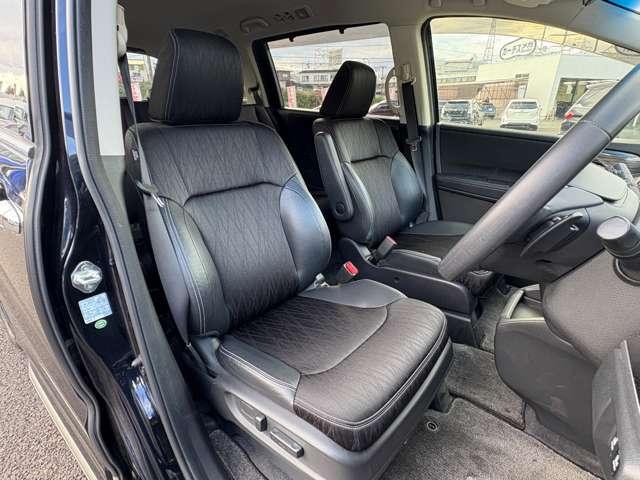 オデッセイ アブソルート・Ｘホンダセンシング　禁煙車！衝突被害軽減ブレーキ！Ａクルコン！後席モニター！両側Ｐスライドドア！純正ナビ！バックカメラ！ＢＴ！フルセグＴＶ！ＤＶＤ再生！パワーシート！ＥＴＣ！スマートキー＆プッシュスタート！純正１７ＡＷ！（20枚目）