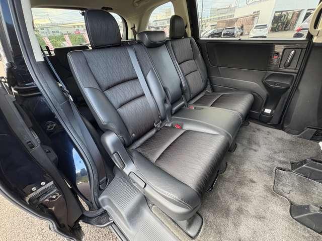 オデッセイ アブソルート・Ｘホンダセンシング　禁煙車！衝突被害軽減ブレーキ！Ａクルコン！後席モニター！両側Ｐスライドドア！純正ナビ！バックカメラ！ＢＴ！フルセグＴＶ！ＤＶＤ再生！パワーシート！ＥＴＣ！スマートキー＆プッシュスタート！純正１７ＡＷ！（25枚目）