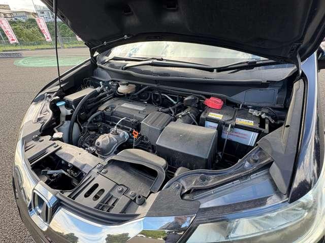 オデッセイ アブソルート・Ｘホンダセンシング　禁煙車！衝突被害軽減ブレーキ！Ａクルコン！後席モニター！両側Ｐスライドドア！純正ナビ！バックカメラ！ＢＴ！フルセグＴＶ！ＤＶＤ再生！パワーシート！ＥＴＣ！スマートキー＆プッシュスタート！純正１７ＡＷ！（32枚目）