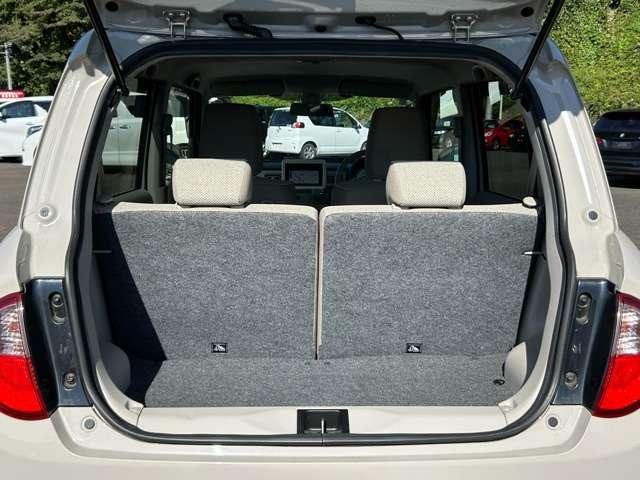 アルトラパン Ｓ　禁煙車！衝突被害軽減ブレーキ！全方位カメラ！純正ナビ！ＢＴ！フルセグＴＶ！オートライト！シートヒーター！スマートキー＆プッシュスタート！ＵＳＢ端子！アイドリングストップ！横滑り防止装置！ＨＩＤライト！（21枚目）