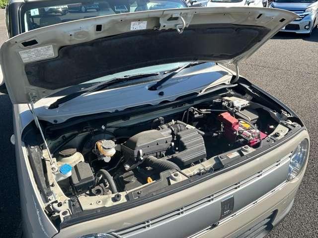 アルトラパン Ｓ　禁煙車！衝突被害軽減ブレーキ！全方位カメラ！純正ナビ！ＢＴ！フルセグＴＶ！オートライト！シートヒーター！スマートキー＆プッシュスタート！ＵＳＢ端子！アイドリングストップ！横滑り防止装置！ＨＩＤライト！（27枚目）