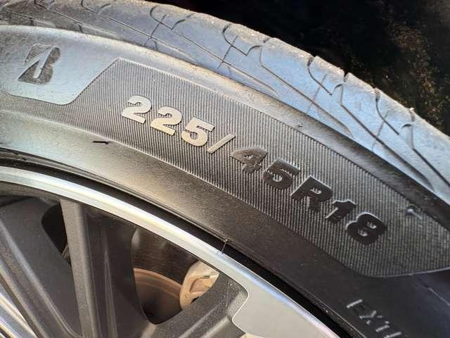 レヴォーグ ２．０ＳＴＩスポーツアイサイト　４ＷＤ　１オーナー！４ＷＤ！禁煙車！衝突被害軽減ブレーキ！アダプティブクルコン！純正ナビ！バックカメラ！ＢＴ！フルセグＴＶ！パワーシート！ＥＴＣ！シートヒーター！スマートキー＆プッシュスタート！レザーシート！（13枚目）