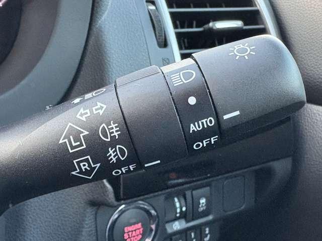 レヴォーグ ２．０ＳＴＩスポーツアイサイト　４ＷＤ　１オーナー！４ＷＤ！禁煙車！衝突被害軽減ブレーキ！アダプティブクルコン！純正ナビ！バックカメラ！ＢＴ！フルセグＴＶ！パワーシート！ＥＴＣ！シートヒーター！スマートキー＆プッシュスタート！レザーシート！（18枚目）