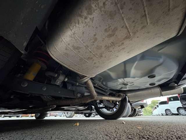 レヴォーグ ２．０ＳＴＩスポーツアイサイト　４ＷＤ　１オーナー！４ＷＤ！禁煙車！衝突被害軽減ブレーキ！アダプティブクルコン！純正ナビ！バックカメラ！ＢＴ！フルセグＴＶ！パワーシート！ＥＴＣ！シートヒーター！スマートキー＆プッシュスタート！レザーシート！（31枚目）