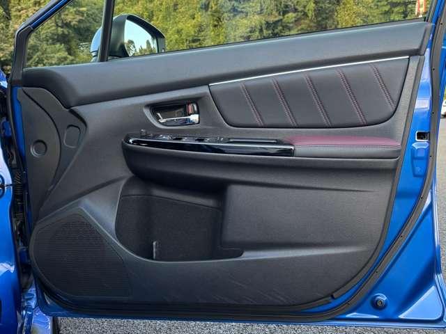 レヴォーグ ２．０ＳＴＩスポーツアイサイト　４ＷＤ　１オーナー！４ＷＤ！禁煙車！衝突被害軽減ブレーキ！アダプティブクルコン！純正ナビ！バックカメラ！ＢＴ！フルセグＴＶ！パワーシート！ＥＴＣ！シートヒーター！スマートキー＆プッシュスタート！レザーシート！（33枚目）