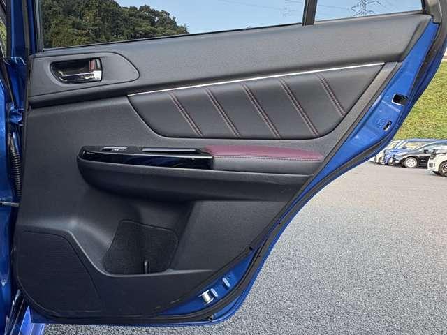 レヴォーグ ２．０ＳＴＩスポーツアイサイト　４ＷＤ　１オーナー！４ＷＤ！禁煙車！衝突被害軽減ブレーキ！アダプティブクルコン！純正ナビ！バックカメラ！ＢＴ！フルセグＴＶ！パワーシート！ＥＴＣ！シートヒーター！スマートキー＆プッシュスタート！レザーシート！（35枚目）