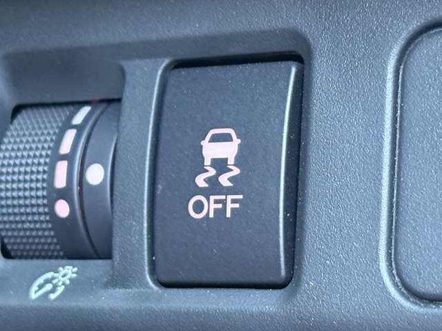 レヴォーグ ２．０ＳＴＩスポーツアイサイト　４ＷＤ　１オーナー！４ＷＤ！禁煙車！衝突被害軽減ブレーキ！アダプティブクルコン！純正ナビ！バックカメラ！ＢＴ！フルセグＴＶ！パワーシート！ＥＴＣ！シートヒーター！スマートキー＆プッシュスタート！レザーシート！（41枚目）