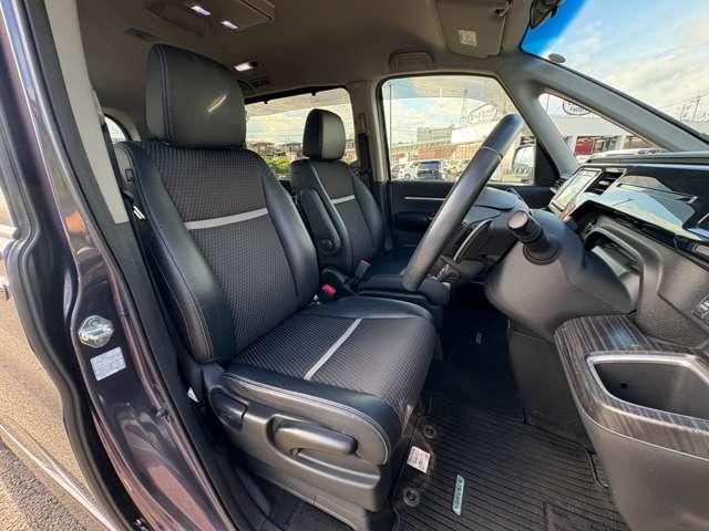 ステップワゴンスパーダ スパーダ・クールスピリット　ホンダセンシング　１オーナー！衝突被害軽減ブレーキ！Ａクルコン！後席モニター！両側Ｐスライドドア！メモリーナビ！バックカメラ！ＢＴ！フルセグＴＶ！ＥＴＣ！シートヒーター！スマートキー＆プッシュスタート！横滑り防止装置！（17枚目）