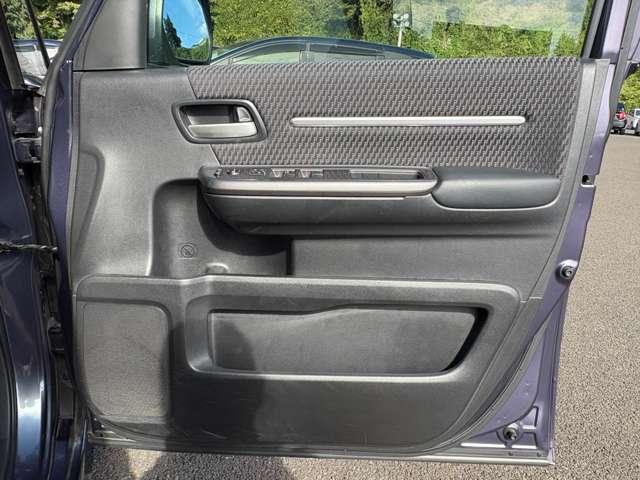 ステップワゴンスパーダ スパーダ・クールスピリット　ホンダセンシング　１オーナー！衝突被害軽減ブレーキ！Ａクルコン！後席モニター！両側Ｐスライドドア！メモリーナビ！バックカメラ！ＢＴ！フルセグＴＶ！ＥＴＣ！シートヒーター！スマートキー＆プッシュスタート！横滑り防止装置！（45枚目）