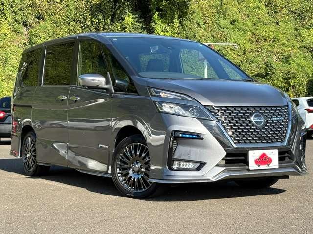 セレナ e-パワー オーテック スポーツスペック 禁煙車!衝突被害軽減ブレーキ!アダプティブクルコン!両側Pスライドドア!全方位カメラ!純正ナビ!BT!フルセグTV!ETC!スマートキー&プッシュスタート!横滑り防止装置!ブラインドスポットモニター!(3枚目)