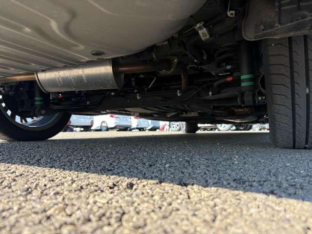 セレナ e-パワー オーテック スポーツスペック 禁煙車!衝突被害軽減ブレーキ!アダプティブクルコン!両側Pスライドドア!全方位カメラ!純正ナビ!BT!フルセグTV!ETC!スマートキー&プッシュスタート!横滑り防止装置!ブラインドスポットモニター!(35枚目)