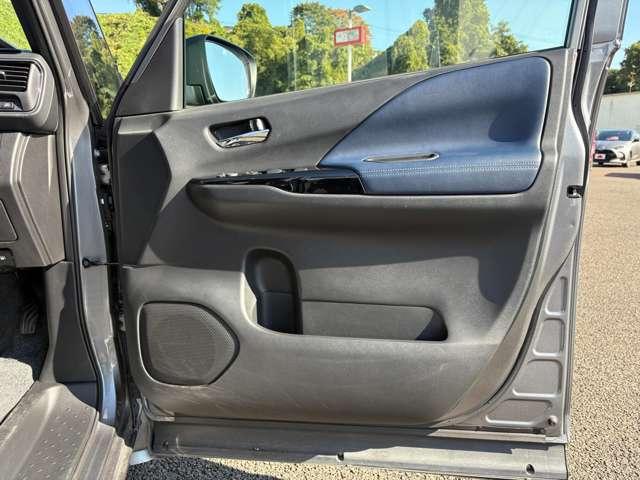 セレナ e-パワー オーテック スポーツスペック 禁煙車!衝突被害軽減ブレーキ!アダプティブクルコン!両側Pスライドドア!全方位カメラ!純正ナビ!BT!フルセグTV!ETC!スマートキー&プッシュスタート!横滑り防止装置!ブラインドスポットモニター!(45枚目)