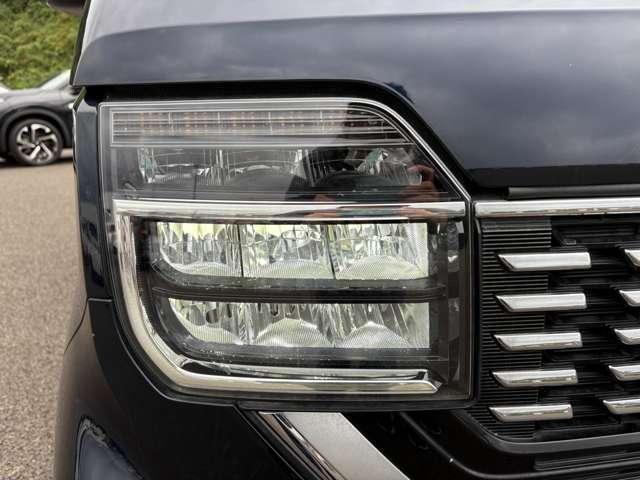 ヘッドライトの状態も非常に良いです!
