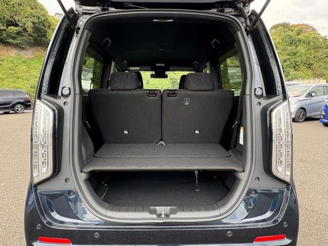 「ラゲッジスペース」 これだけの容量を確保!何でも載せて下さい♪