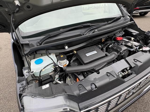 「エンジンルーム」 エンジンルームも綺麗にメンテ済み♪