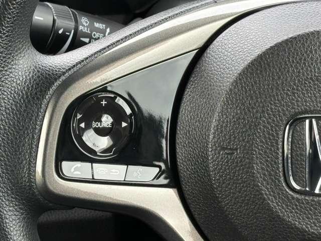 「ステアリングスイッチ」 オーディオの操作が手元でできます♪前を見たまま操作できるので安心です!