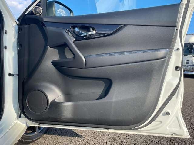 エクストレイル オーテック iパッケージ 4WD 4WD!禁煙車!衝突被害軽減ブレーキ!アダプティブクルコン!全方位カメラ!メモリーナビ!BT!フルセグTV!パワーシート!ETC!シートヒーター!スマートキー!キーレス!4WDロック機能!19AW!(25枚目)